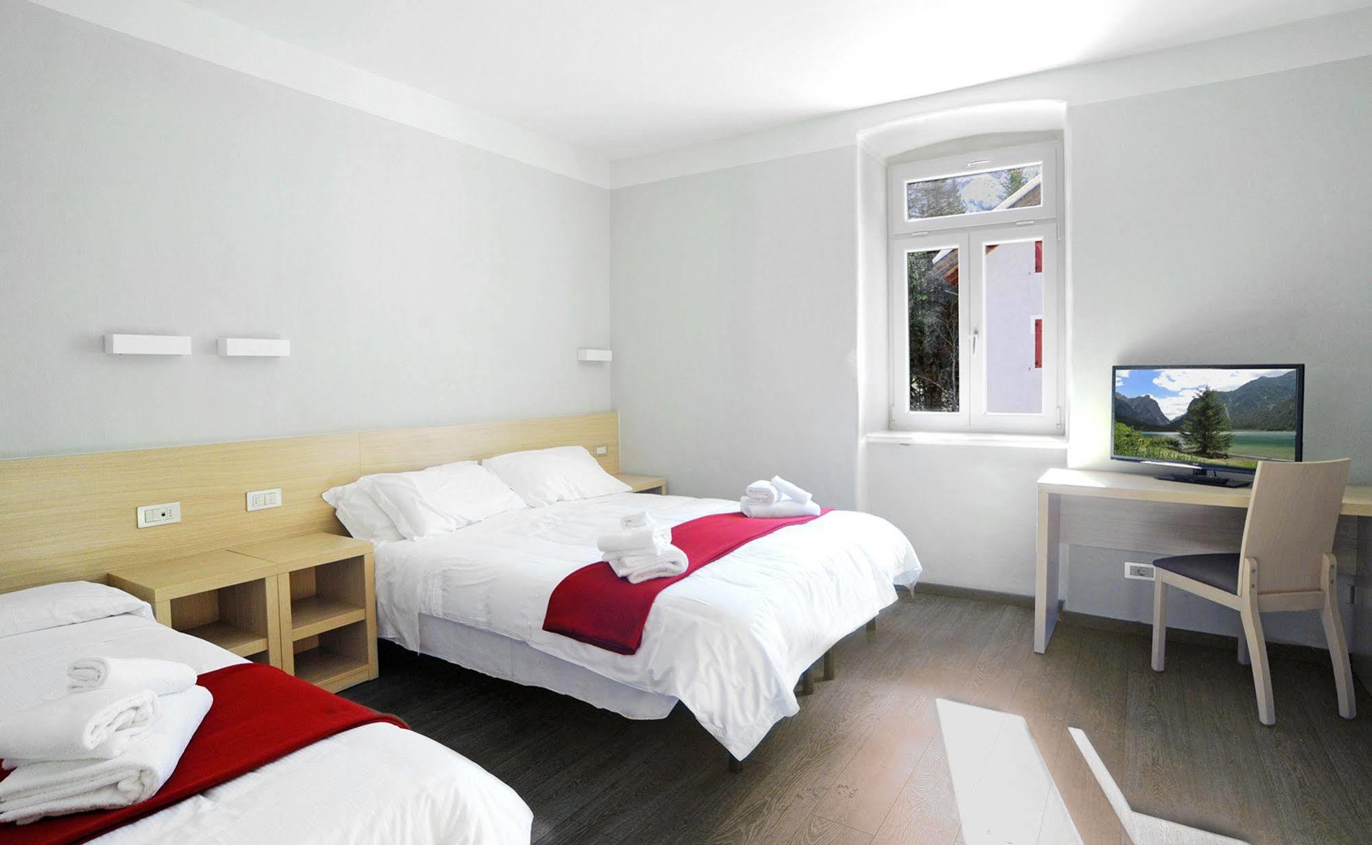 Hotel Croda Rossa Schluderbach Zewnętrze zdjęcie
